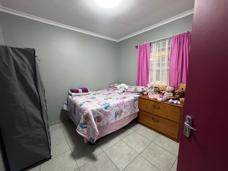 2 Bedroom Property for Sale in Gaylee Western Cape